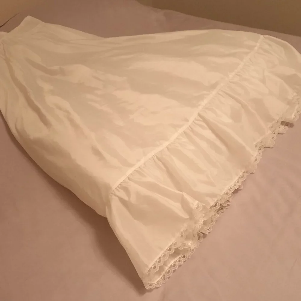 Wedding Dress Classic White Southern Sophisticated Flowy Sleeveless A Line - Picture 12 of 12